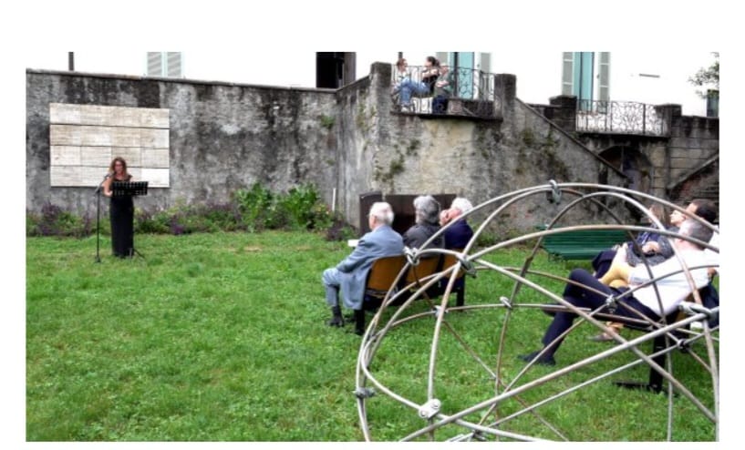 Una scultura di Antonio Del Donno trova casa nel parco del Castello di Masnago